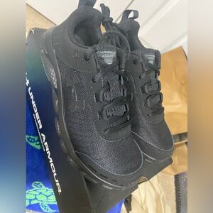 Under Armor UA Charged Assert 8 Women’s